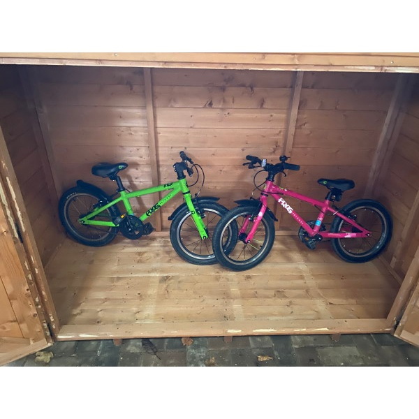 Bikestore 703 with children's bikes